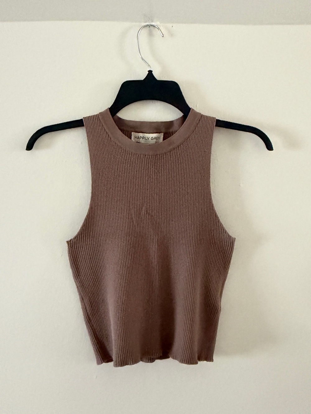 Women's Ribbed High-Neck Tank Top — Brown